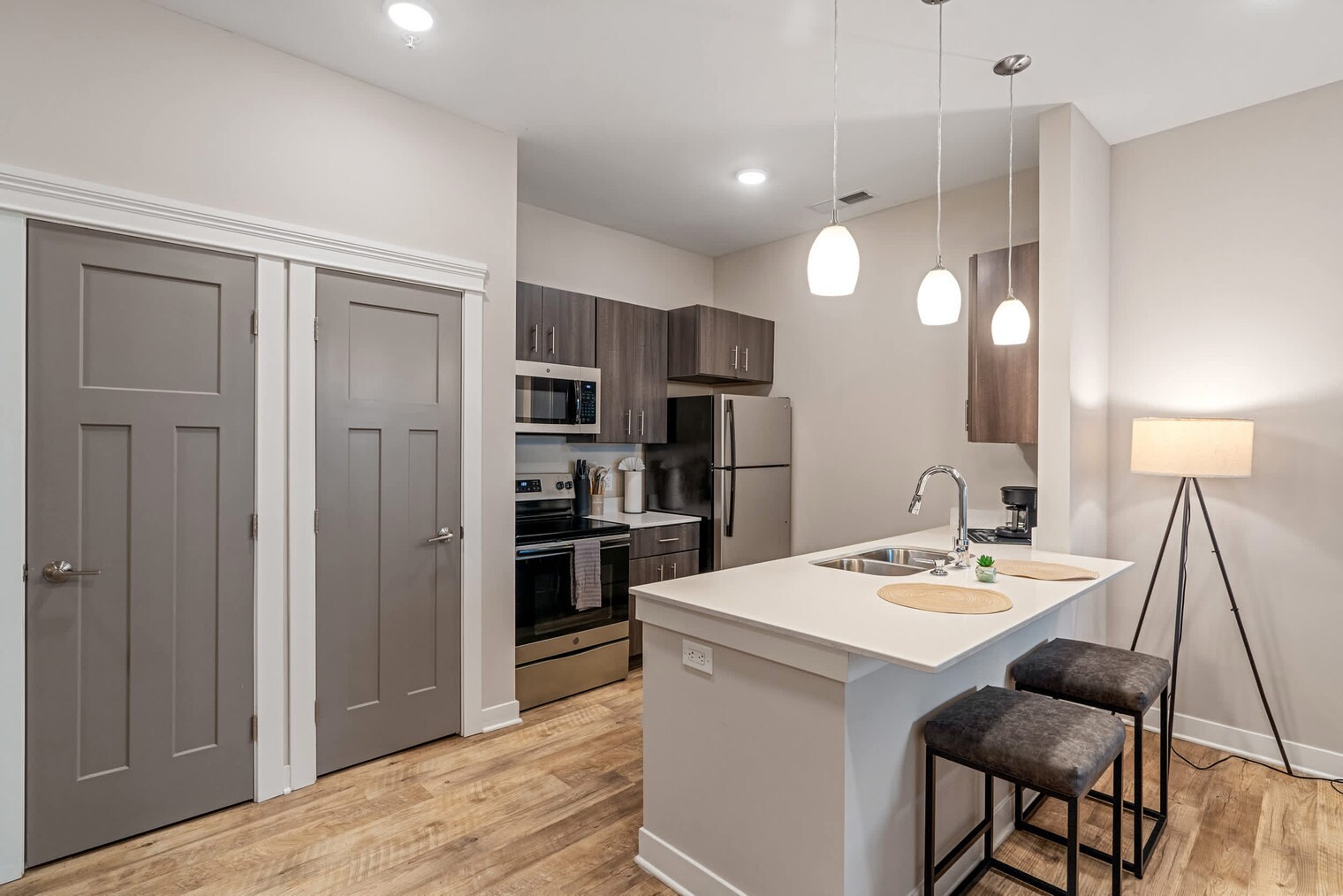 Building Photo - 501n N New Jersey St