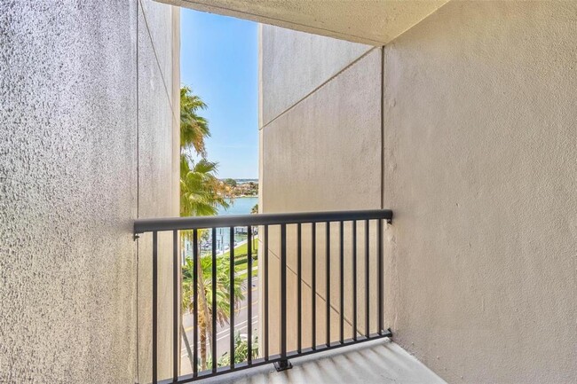 Building Photo - 1660 Gulf Blvd