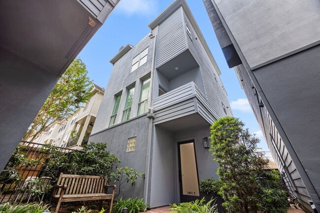 Building Photo - 1801 Oneil St