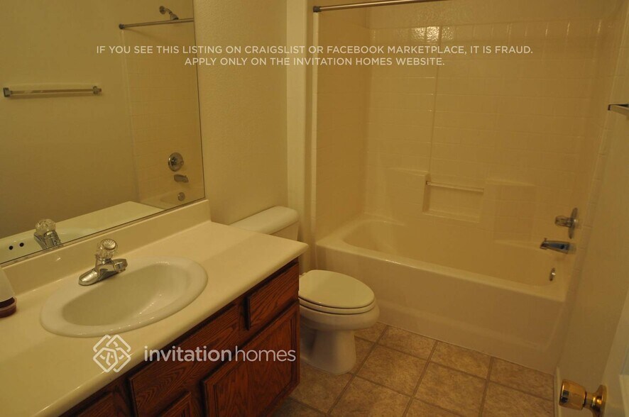 Building Photo - 6181 Arlington Ash St