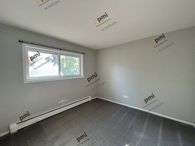 Building Photo - 111 Harrington Ave