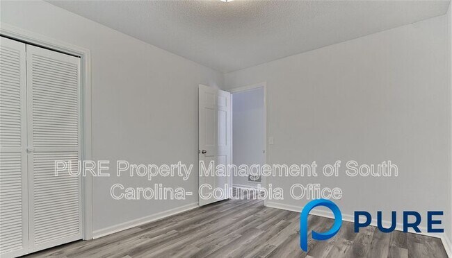 Building Photo - 156 Little Hampton Dr