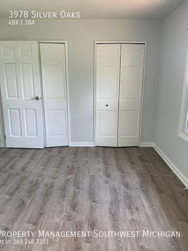 Building Photo - 3978 Silver Oaks Dr