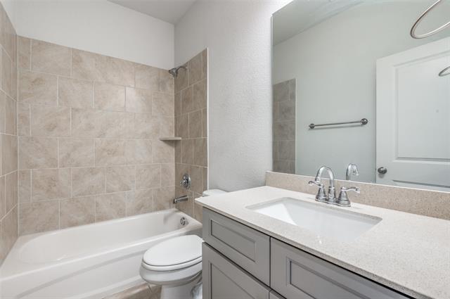 Building Photo - 6134 Blythe Dr