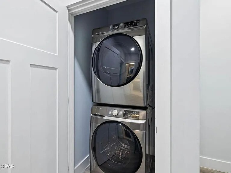 Building Photo - 2226 Joan Ave