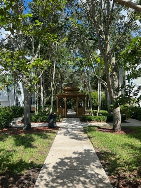 Building Photo - 1253 Piazza Antinori
