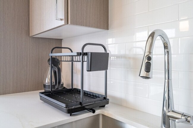 Building Photo - 6113 Yuzu Pl