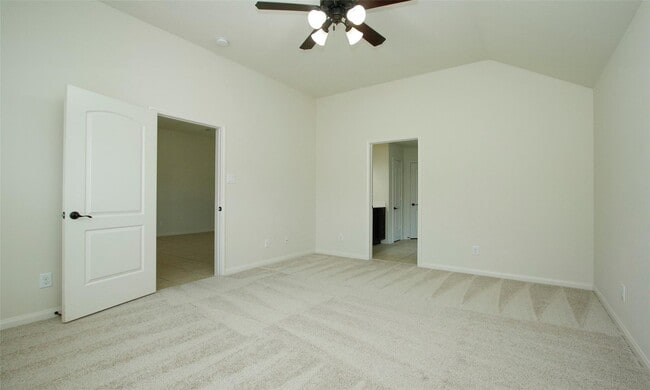 Building Photo - 20559 Iron Seat Dr