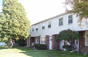 Building Photo - Leisure Village Apartments