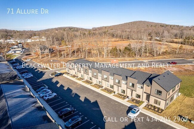 Building Photo - 71 Allure Drive