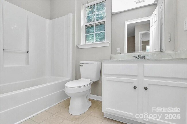 Building Photo - 3737 Kadey Dr