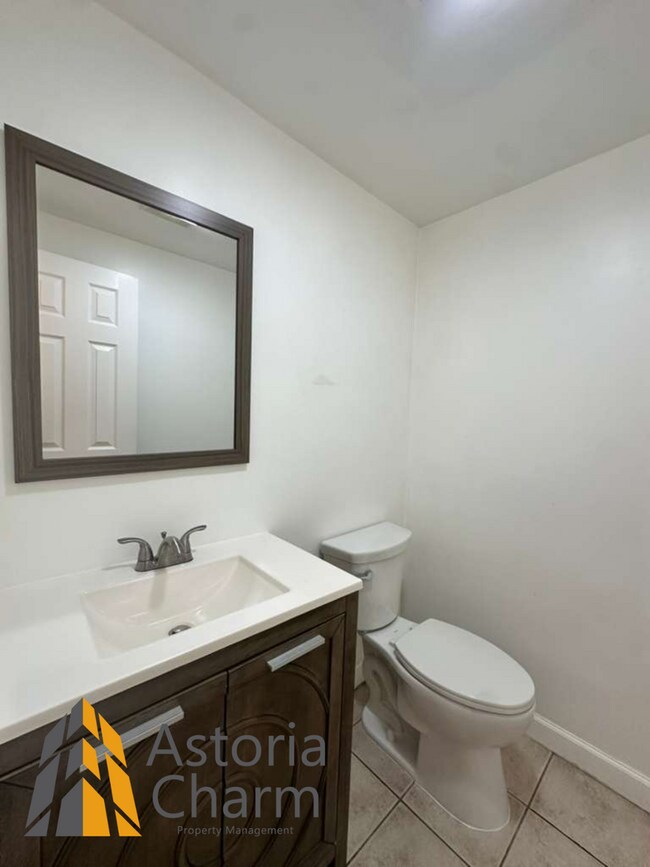 Building Photo - 3 Bedroom Home with Finished Basement and Rear Deck