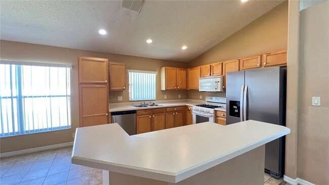 Building Photo - 3024 Samosa Hill Cir