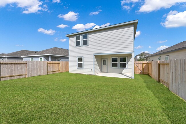 Building Photo - New Construction Townhome in Conroe