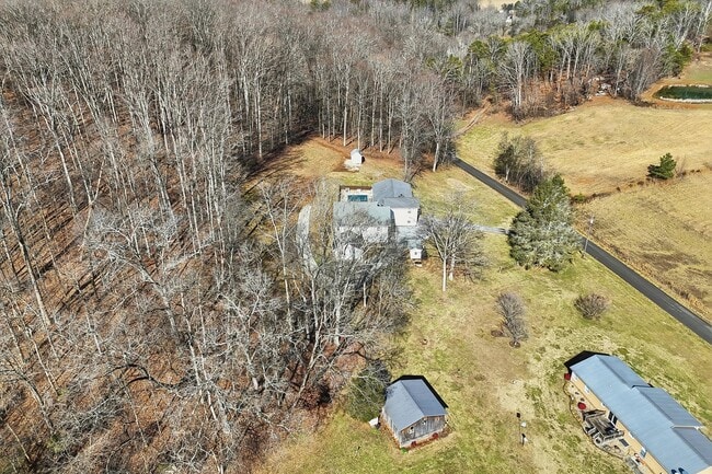 Building Photo - 1839 Crumley Rd