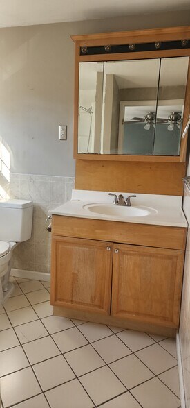 Building Photo - 12749 Millstream Dr