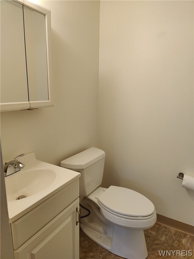 Building Photo - 32 Cascade Dr