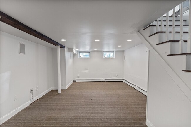 Building Photo - 23 Dorchester St