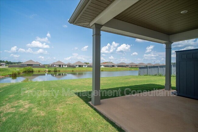 Building Photo - 154 Lillian Farms Blvd