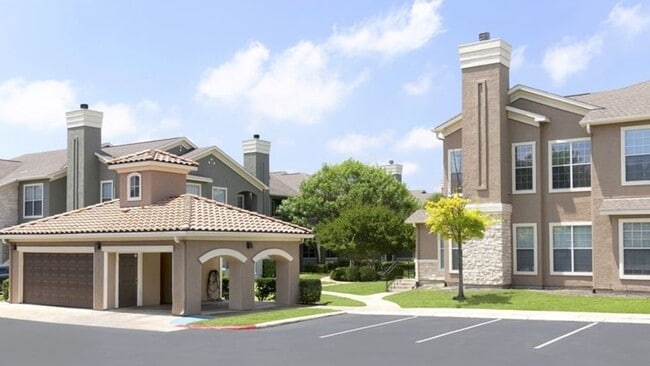 Building Photo - 12041 Dessau Rd