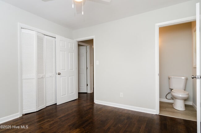 Building Photo - 548 Antietam Dr