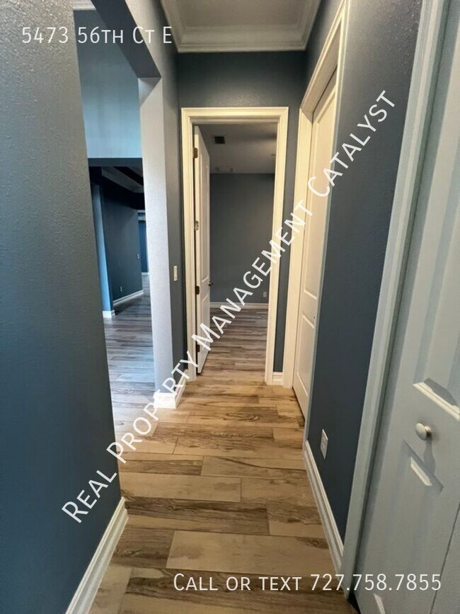 Building Photo - 5473 56th Ct E