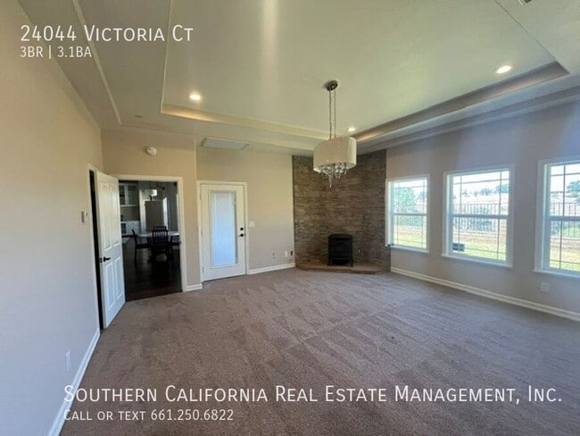 Building Photo - 24044 Victoria Ct