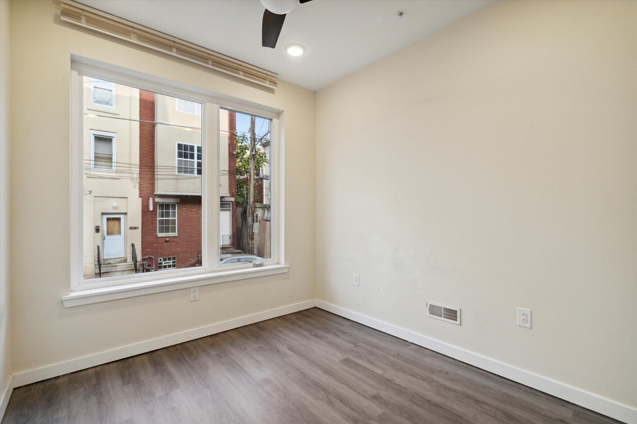 Building Photo - 1802 N Bouvier St