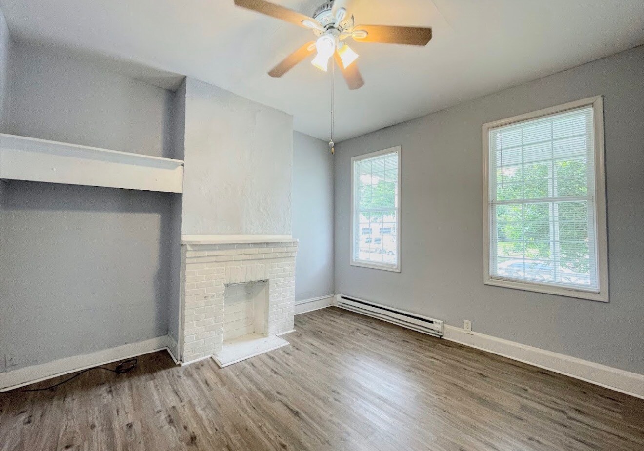 Building Photo - 1305 38th St