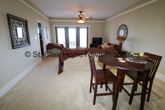 Building Photo - Condo on Logan Martin Lake