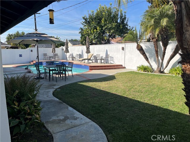 Building Photo - 20935 Divonne Dr