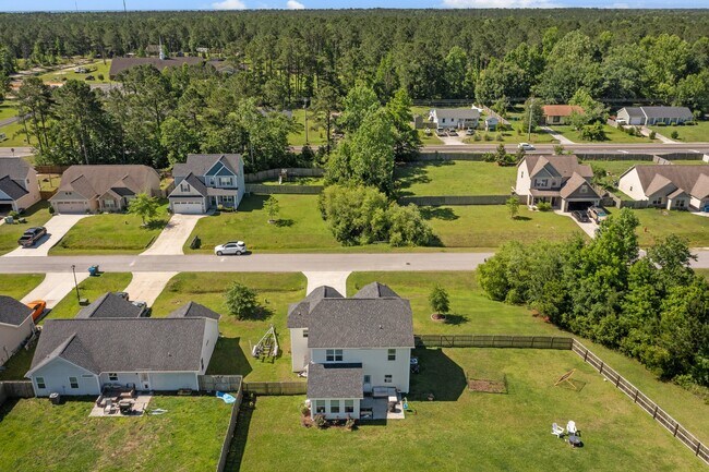 Building Photo - 219 Breakwater Dr