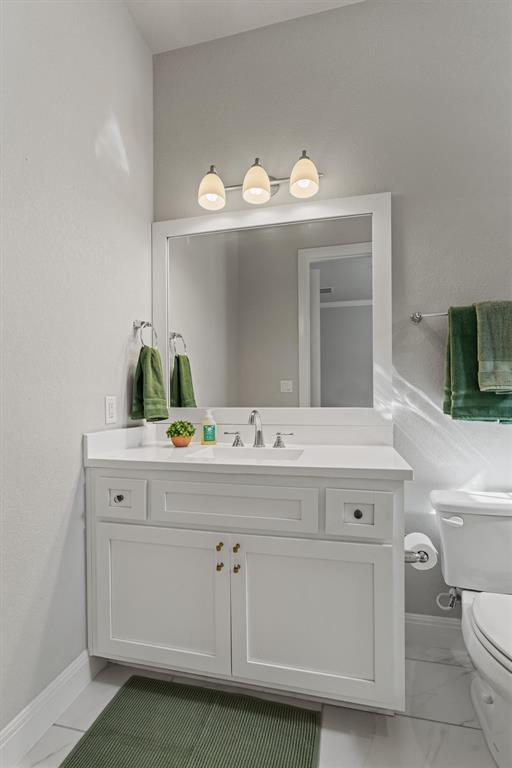 Building Photo - 201 Barefoot Park Ln