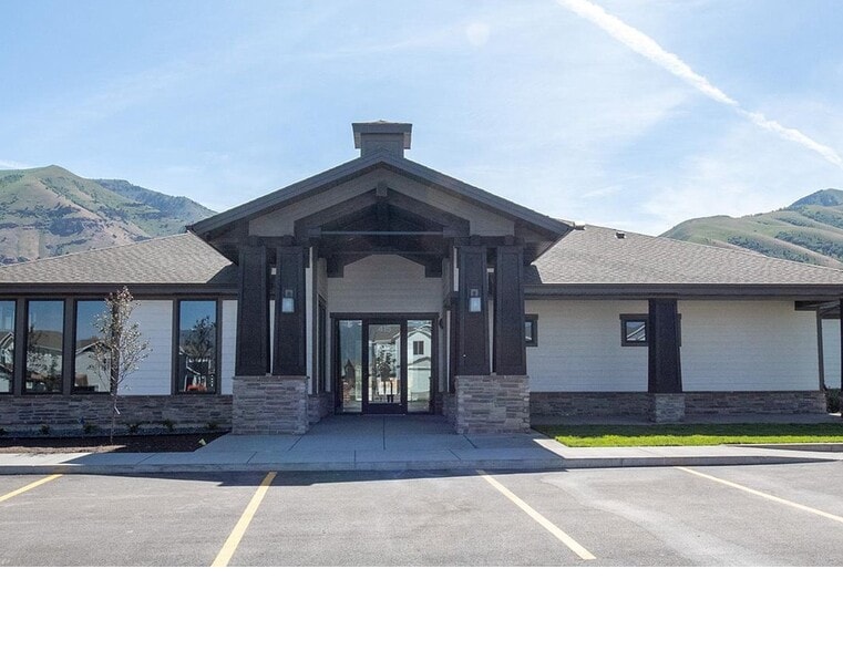 Building Photo - 448 S 1580 E