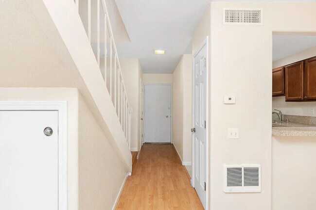 Building Photo - 5700 Baltimore Dr
