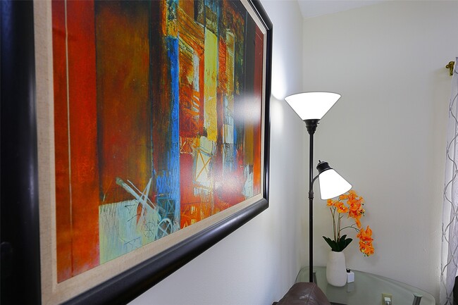 Building Photo - 2213 S Braeswood Blvd