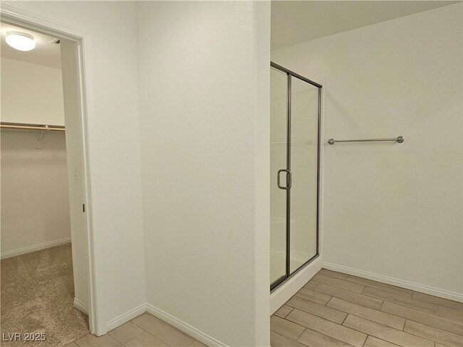 Building Photo - 6551 Dove Pt Pl