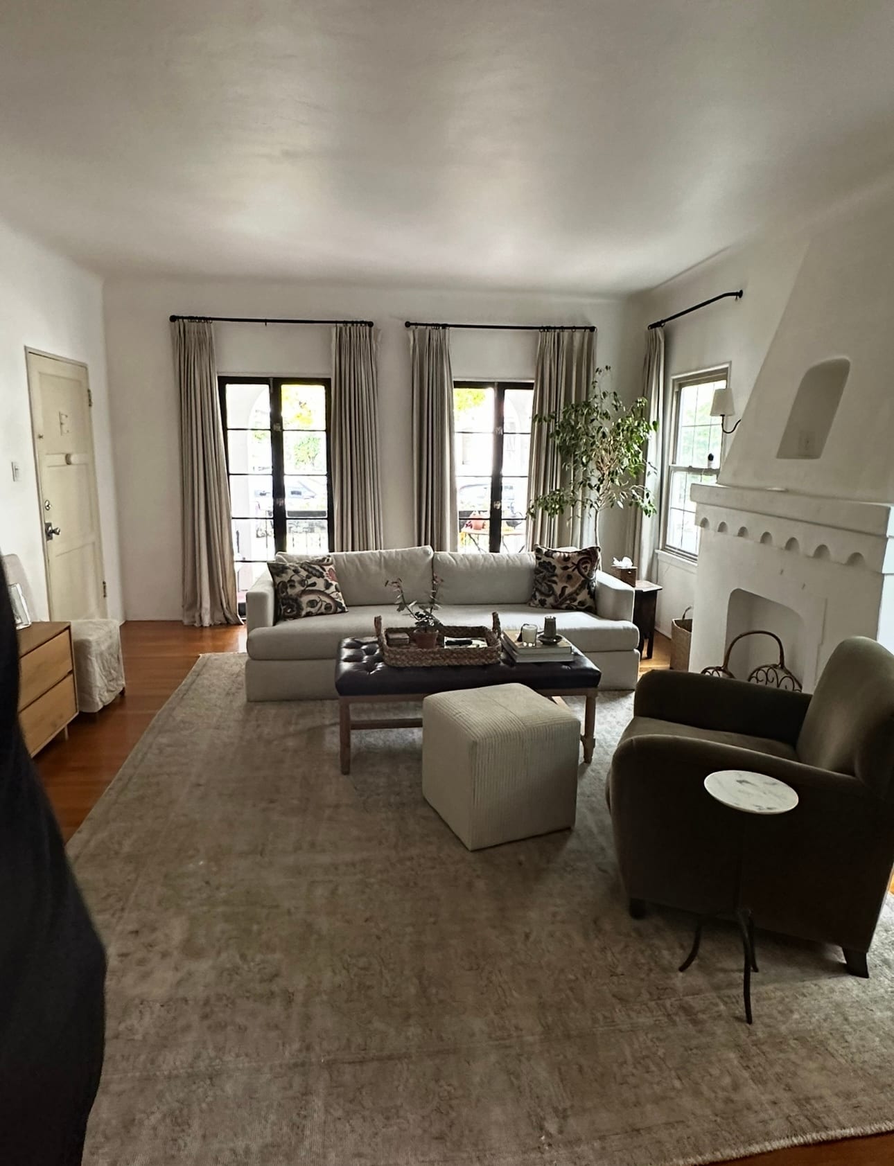 Building Photo - 1104 E California Ave