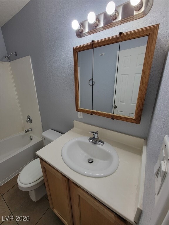 Building Photo - 2429 Daley St