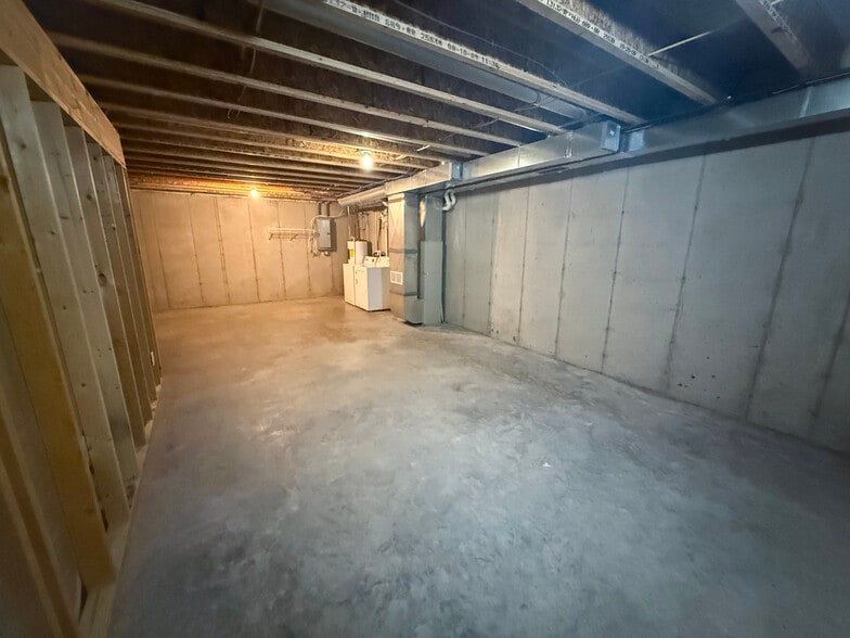 Building Photo - 4348 Black Ct