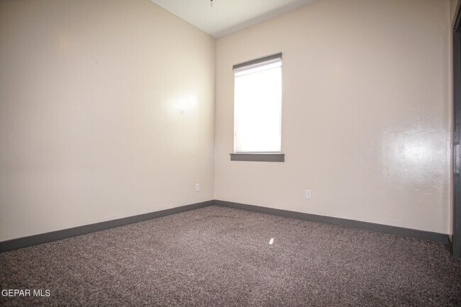 Building Photo - 12337 Desert Palms Ave