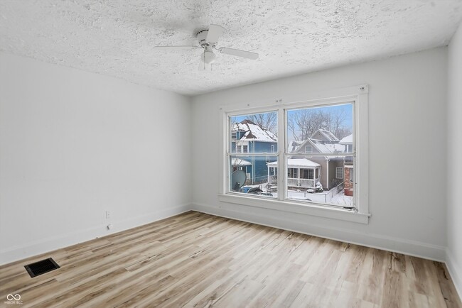 Building Photo - 2321 Guilford Ave