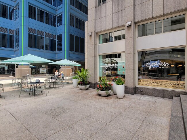 Building Photo - 29 S LaSalle St