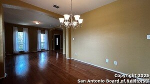 Building Photo - 515 Park Point