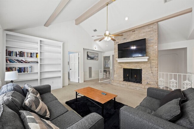 Building Photo - 10507 Cypresswood Dr