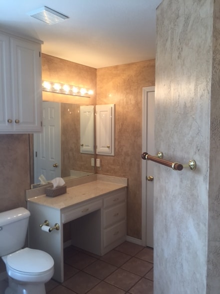 Building Photo - 3510 Brennan Gardens