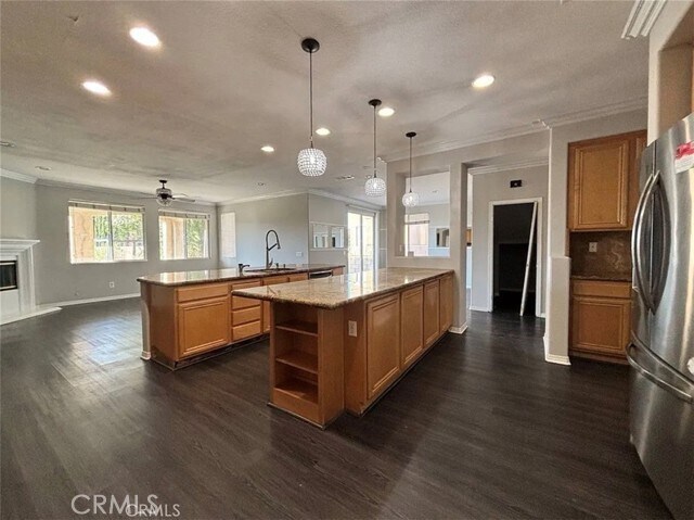 Building Photo - 3715 Club Rancho Dr