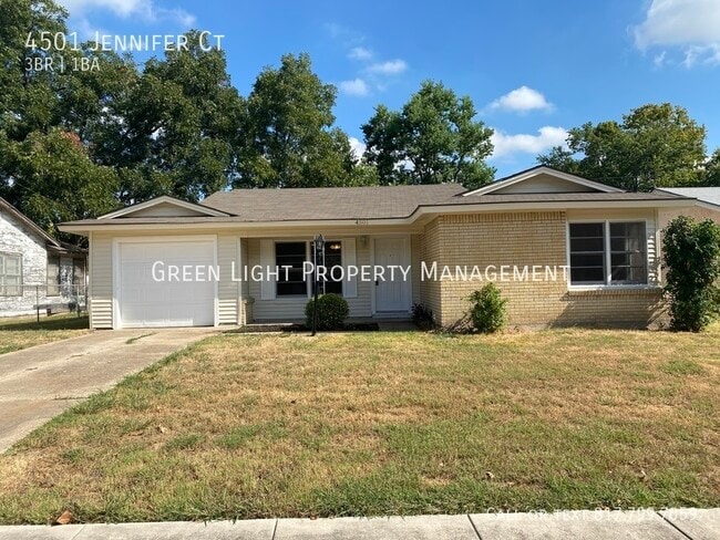 Primary Photo - 4501 Jennifer Ct