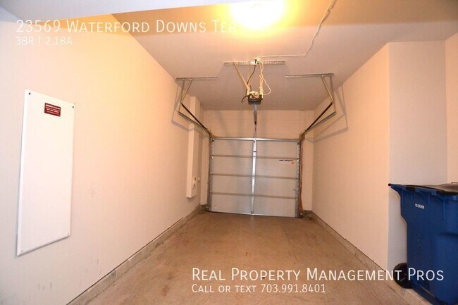 Building Photo - 23569 Waterford Downs Terrace