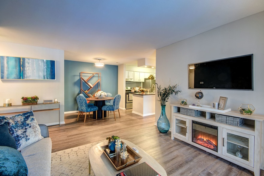 Building Photo - Saddle Ridge Apartments